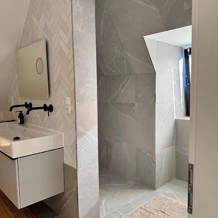 Апартаменты Roof *